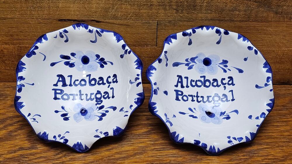 Pair VESTAL Alcobaca Portugal Handpainted Blue White Scalloped Small Bowls Dish